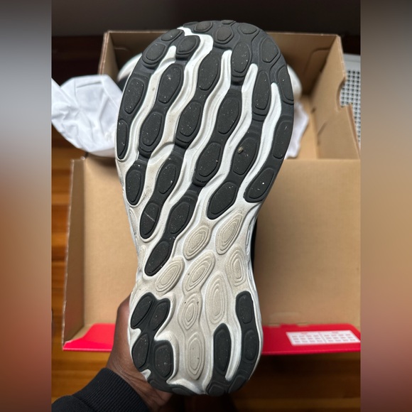 New Balance Fresh Foam x 1080v13 - Picture 2 of 4
